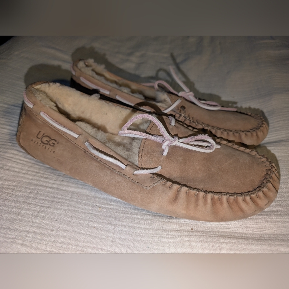 UGG Dakota Slippers Shoes Mocassin Women's Size 10 Beige Tan Vintage 5131